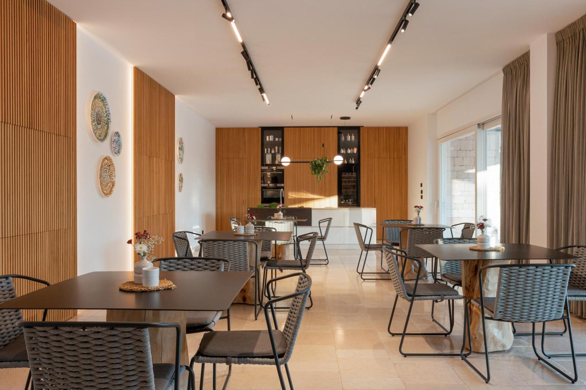 Essenza Relais Contemporaneo Bed & Breakfast Cisternino Exterior photo